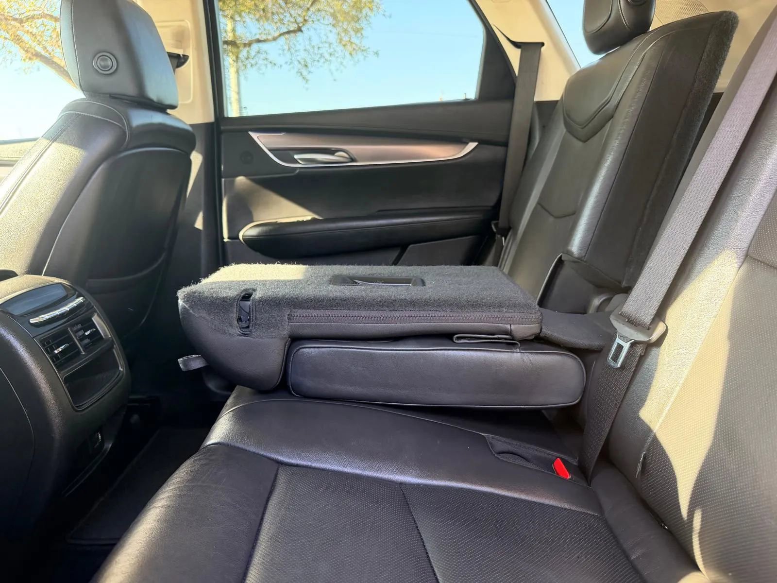 Used 2019 Cadillac XT5 Premium Luxury AWD/4WD image 21