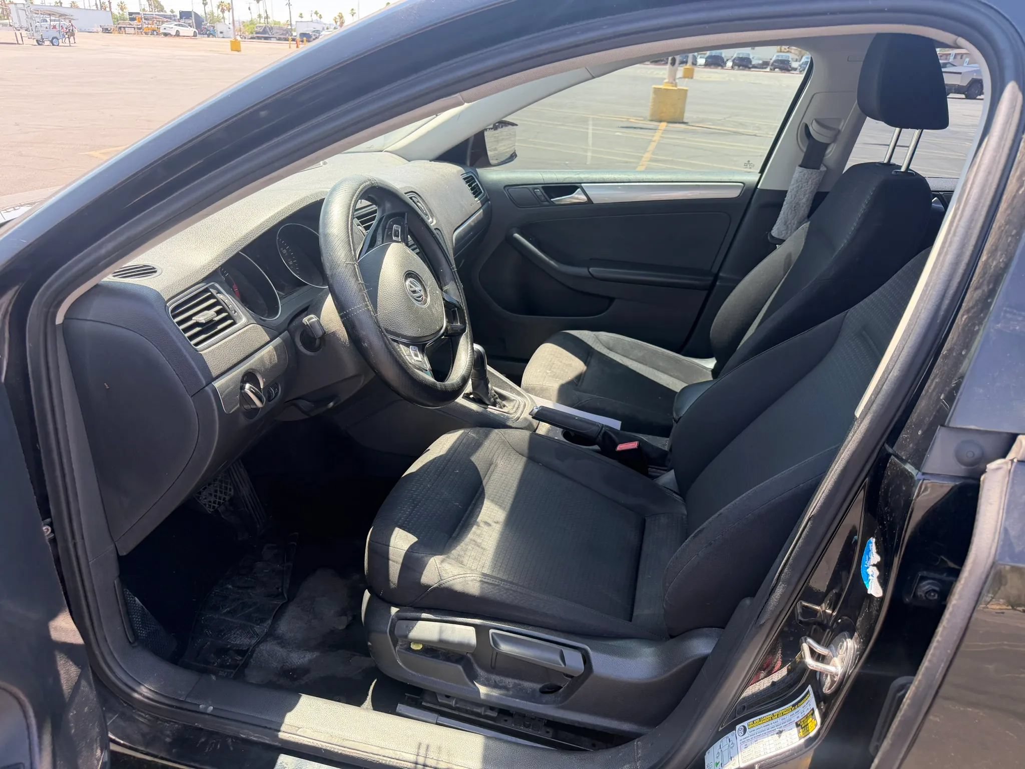 Used 2016 Volkswagen Jetta SE FWD image 8