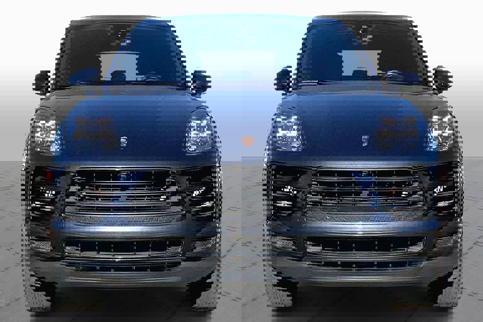 Used 2021 Porsche Macan S image 3