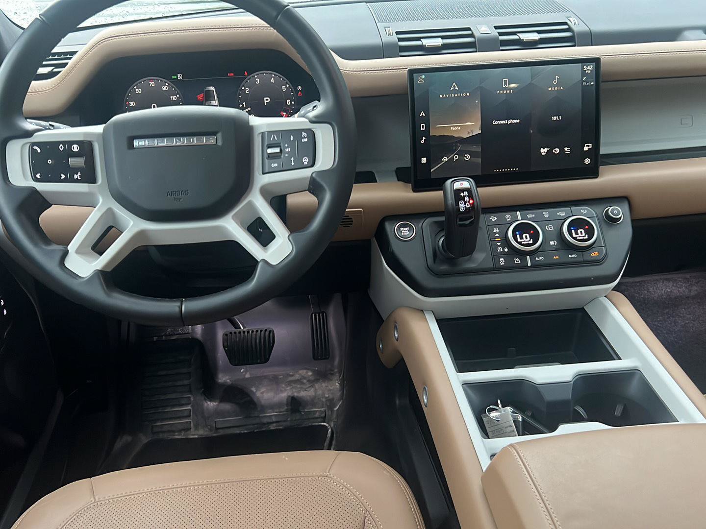 Certified 2025 Land Rover Defender 130 S AWD/4WD image 11