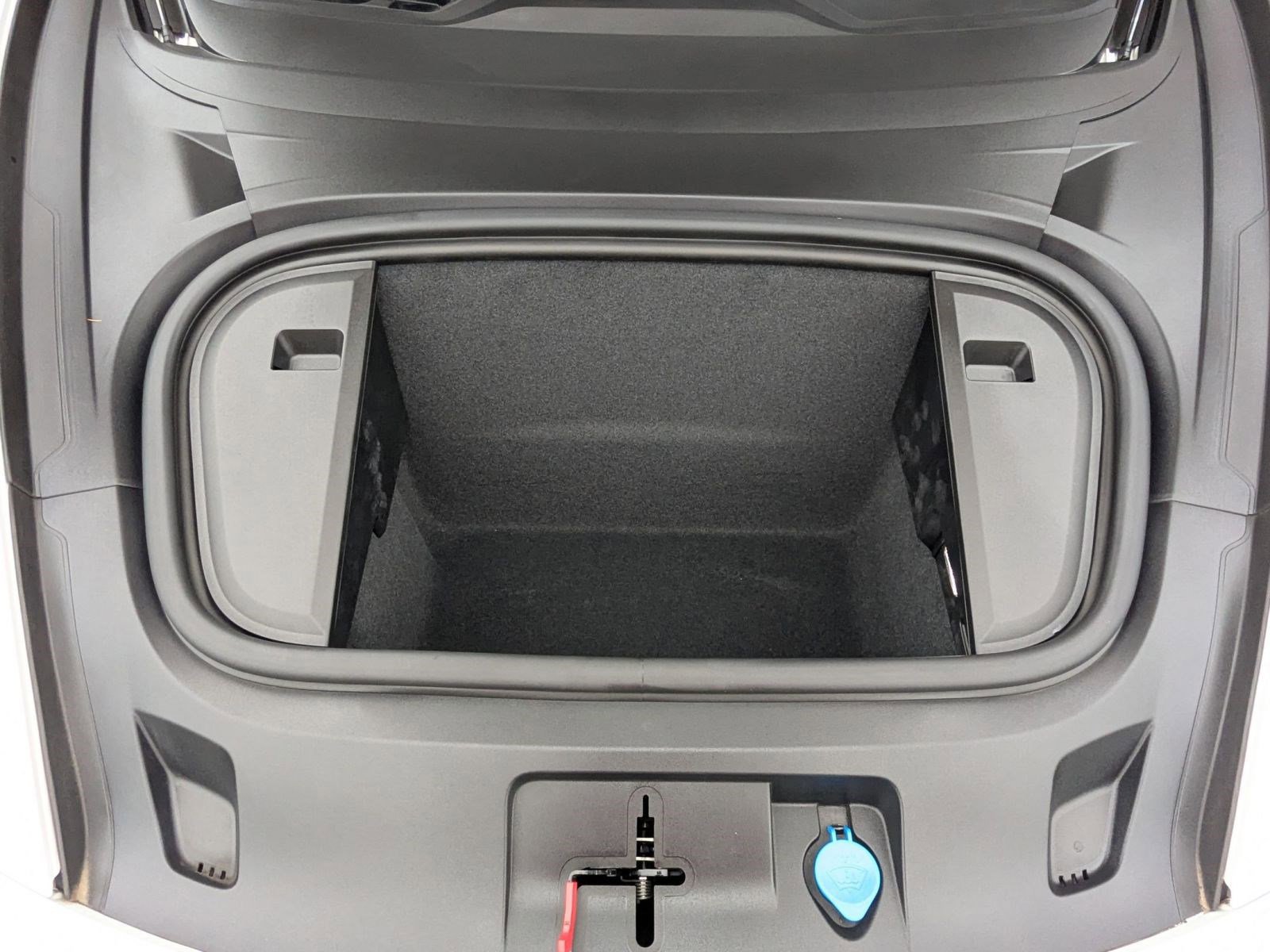 Used 2025 Porsche Taycan 4S image 26