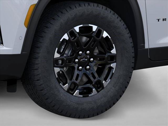 New 2027 Chevrolet Traverse Z71 w/ Enhanced Driving Package AWD/4WD image 9