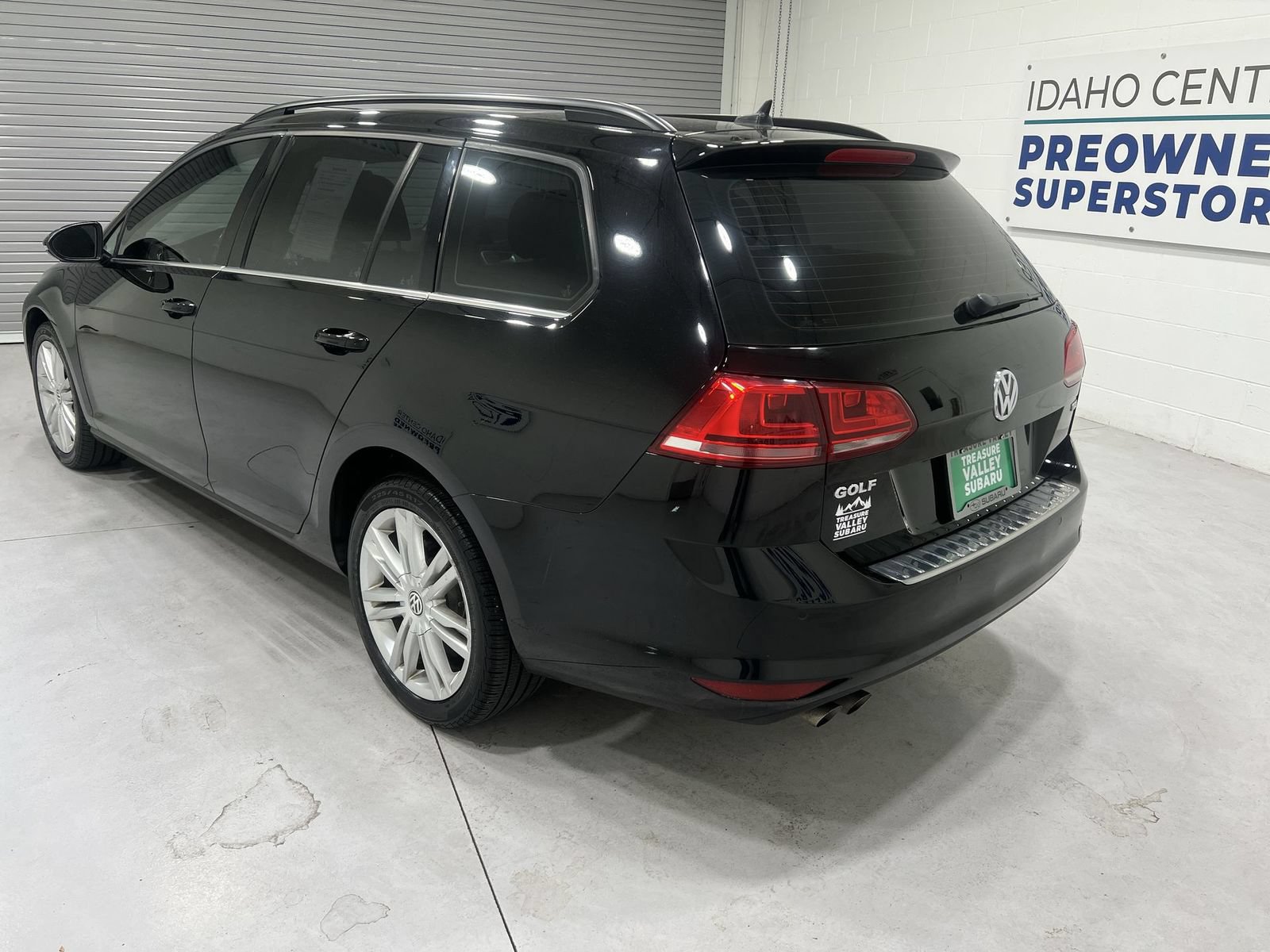 Used 2015 Volkswagen Golf TDI SE w/ Lighting Package FWD image 6