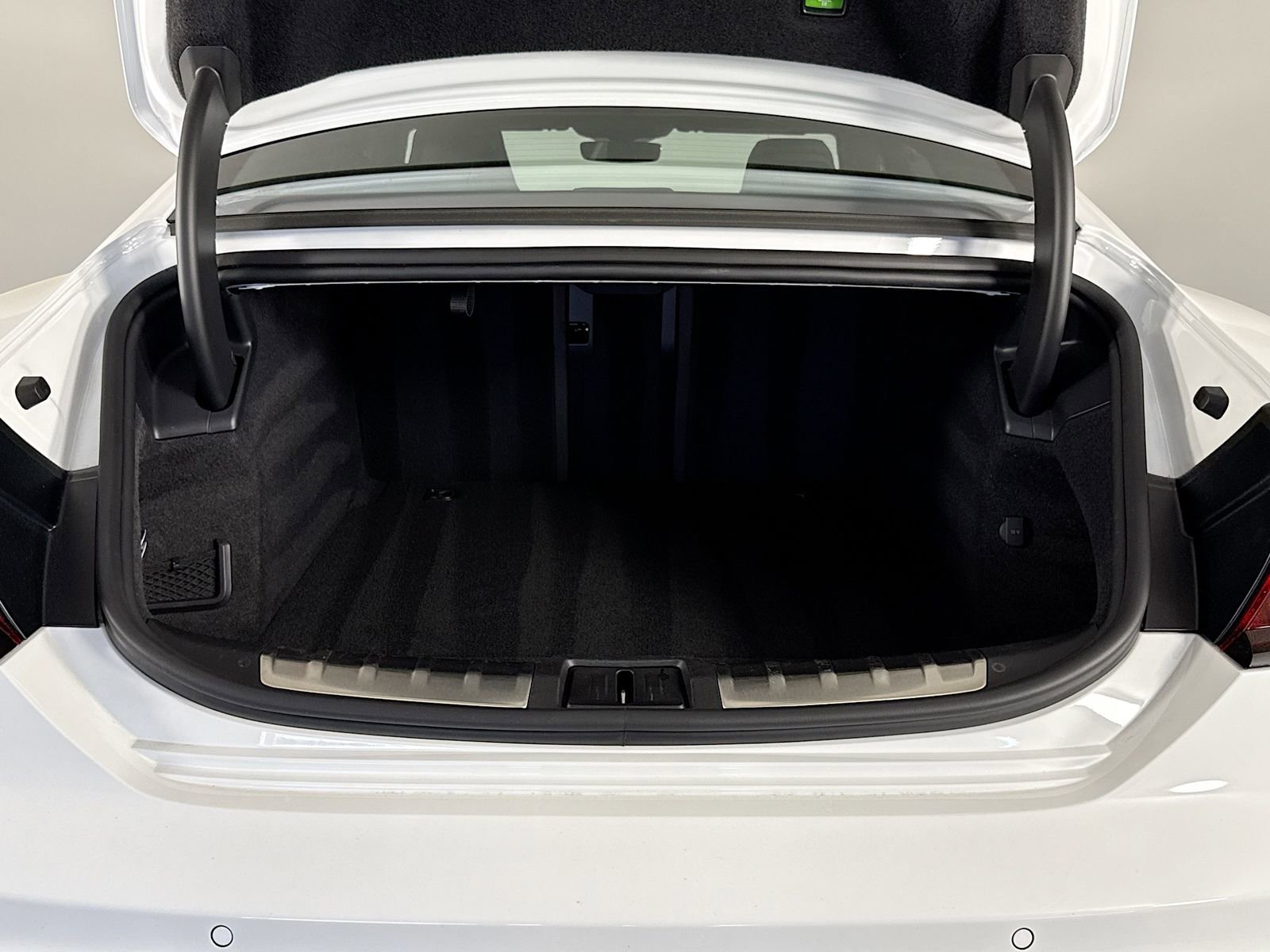 Used 2024 Audi RS e-tron GT w/ Carbon Performance Package image 27