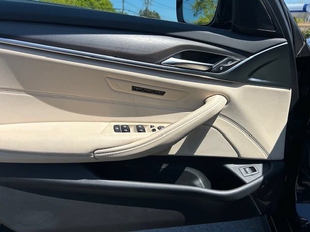 Used 2023 BMW 530i xDrive w/ M Sport Package AWD/4WD image 20