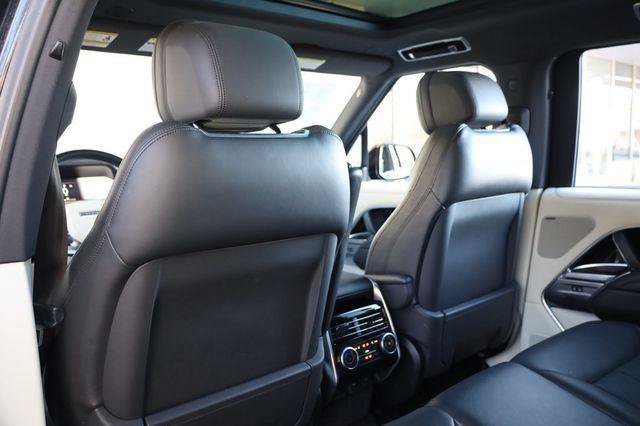 Used 2023 Land Rover Range Rover SE AWD/4WD image 18