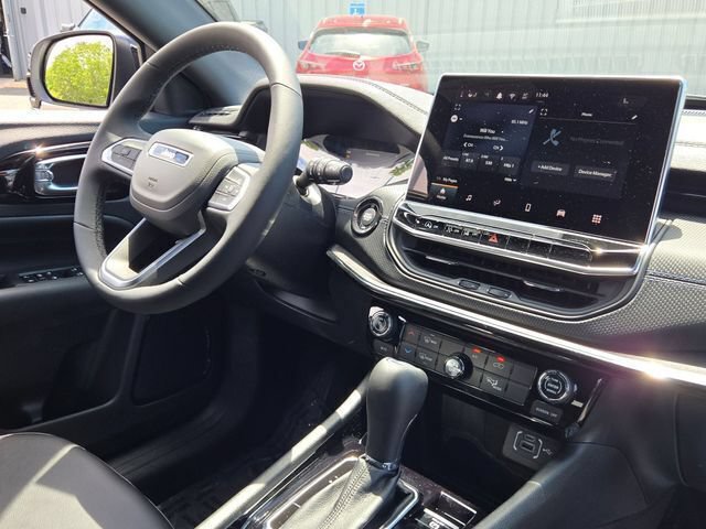 New 2026 Jeep Compass Latitude AWD/4WD image 10