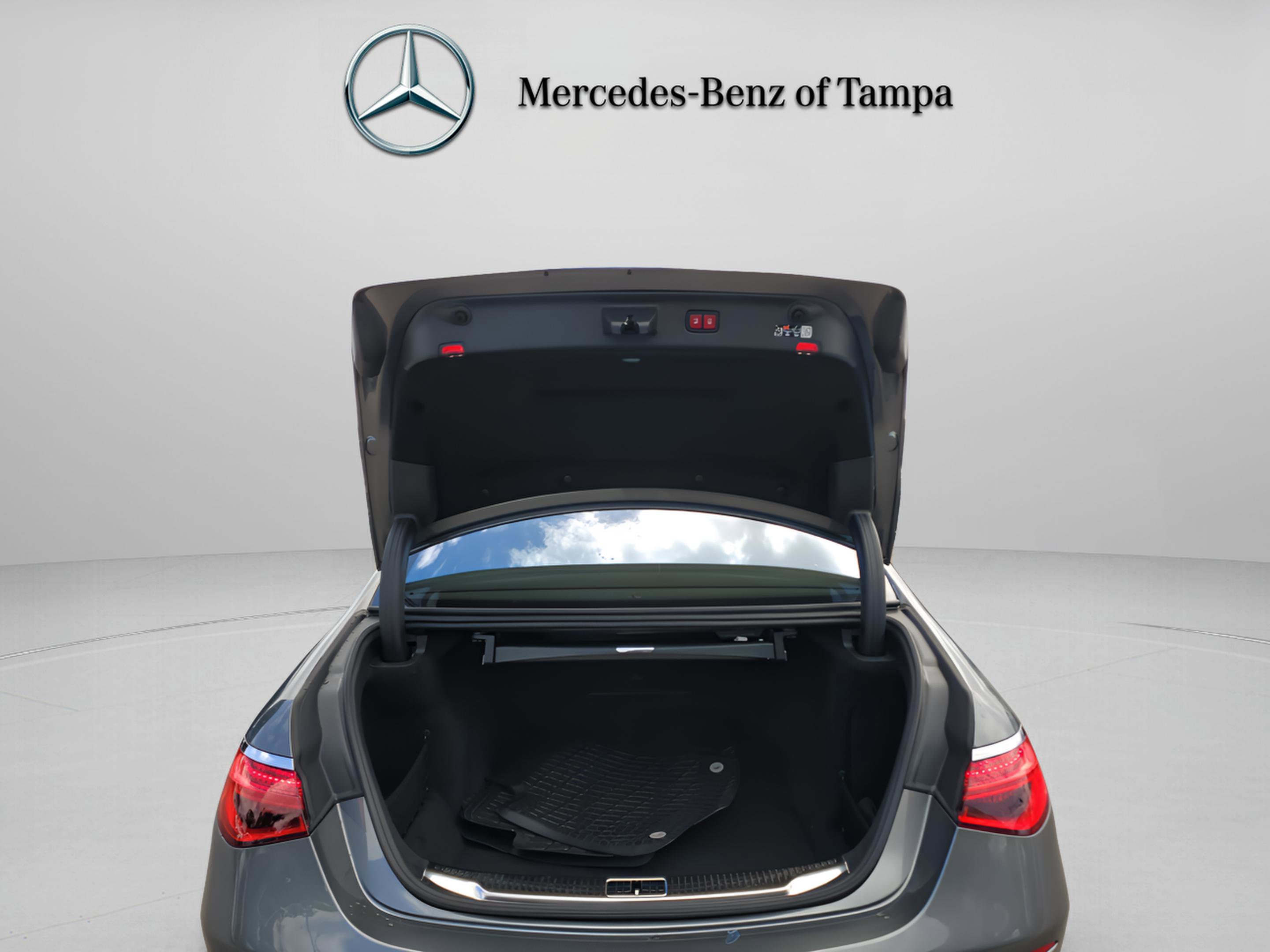 Used 2026 Mercedes-Benz S 580 4MATIC Sedan image 9