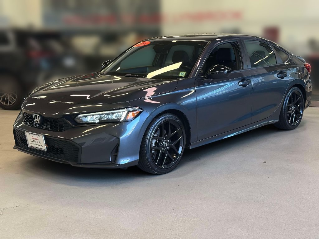Used 2025 Honda Civic Sport image 3