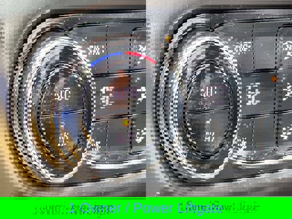 Used 2023 Chevrolet TrailBlazer RS w/ Sun and Liftgate Package image 33