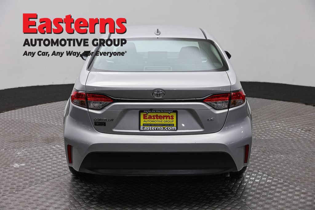 Used 2024 Toyota Corolla LE FWD image 6
