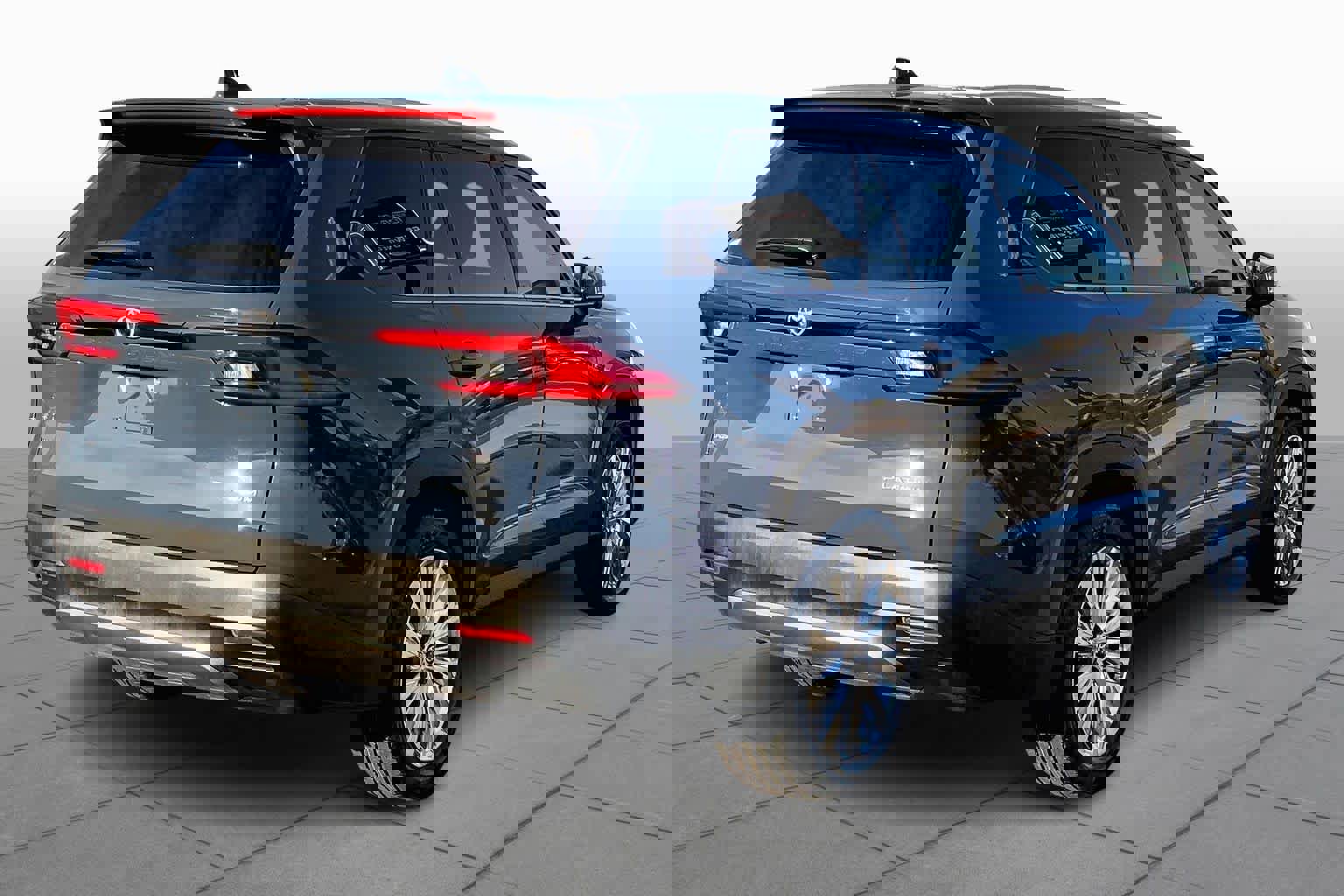 Certified 2024 Toyota Grand Highlander Platinum image 21