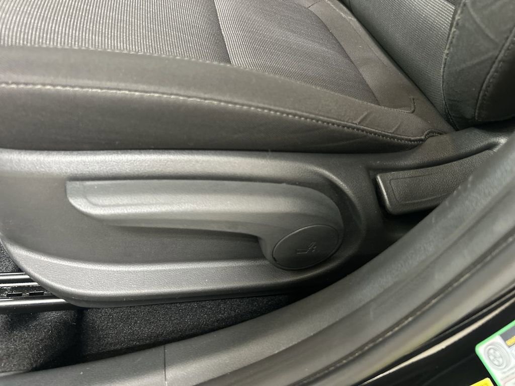 Used 2022 Hyundai Kona SEL AWD/4WD image 10