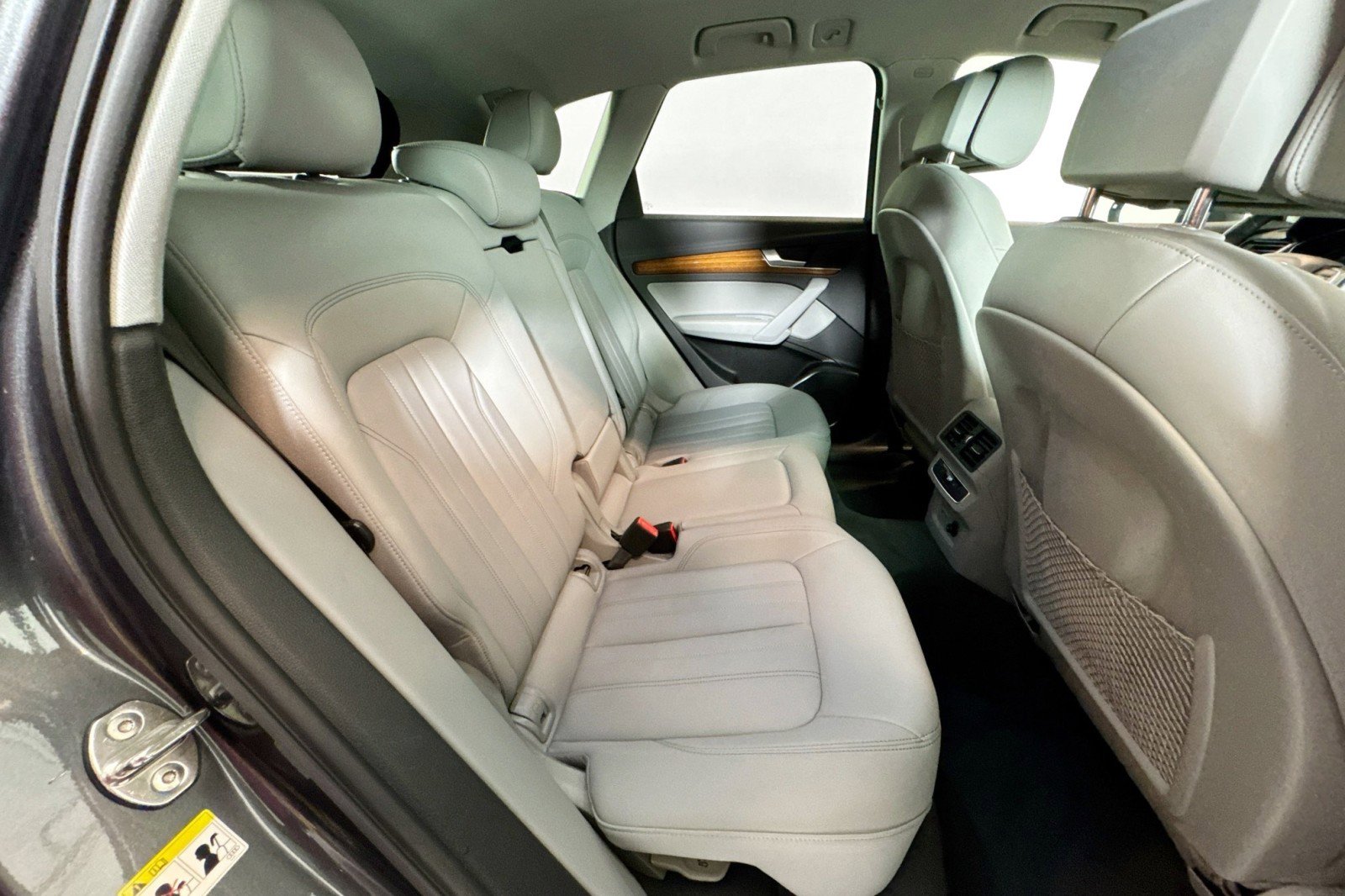 Used 2022 Audi Q5 2.0T Premium w/ Convenience Package image 24