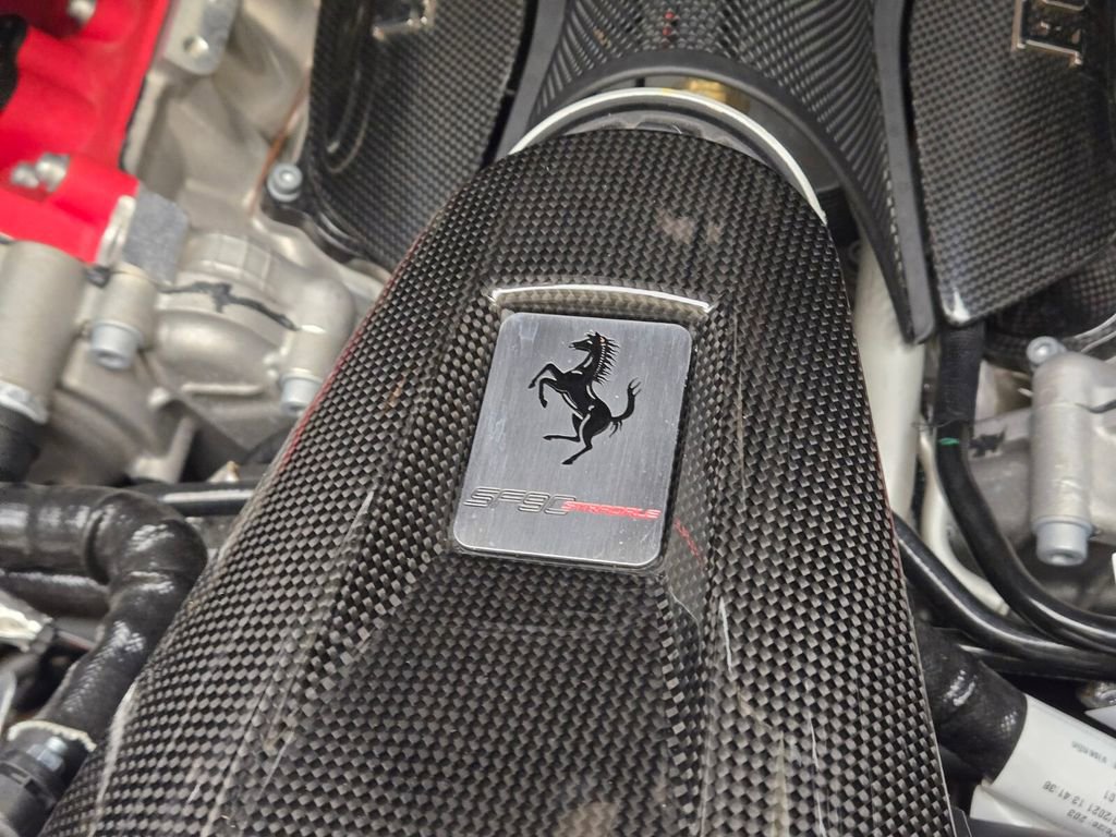 Used 2022 Ferrari SF90 Stradale AWD/4WD image 21