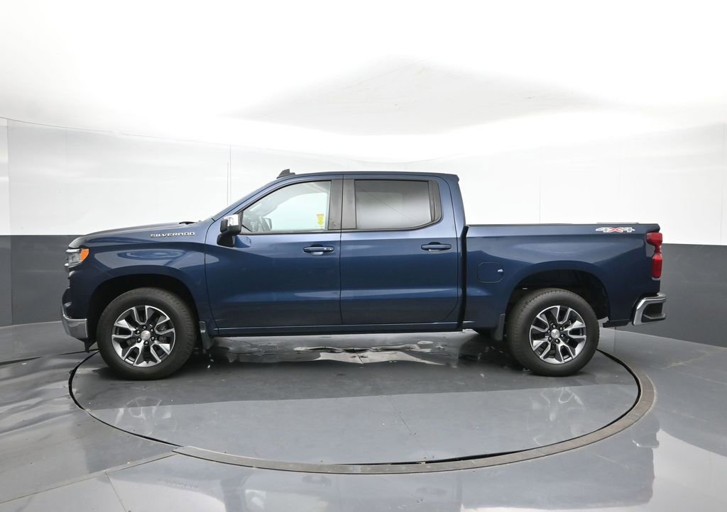 Used 2023 Chevrolet Silverado 1500 LT image 3