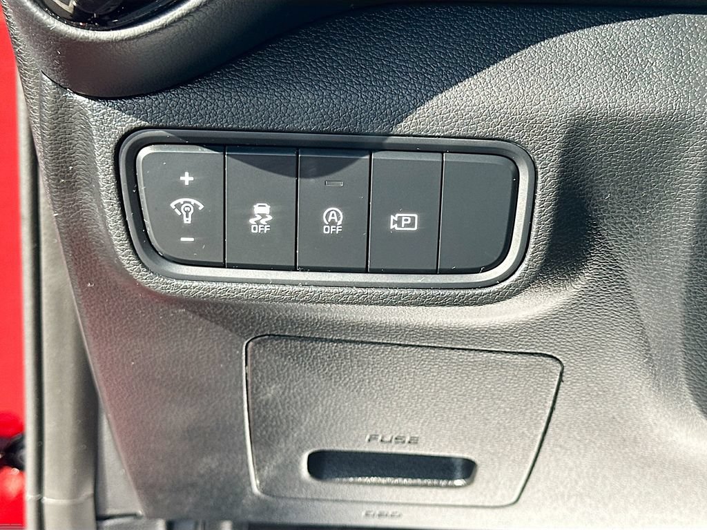 Used 2025 Kia Soul GT-Line w/ GT-Line Technology Package FWD image 10