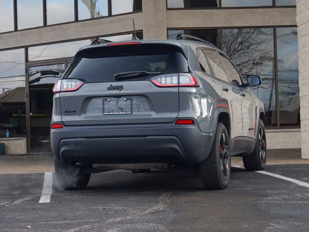 Used 2023 Jeep Cherokee Altitude Lux w/ Lux Elite Package image 3