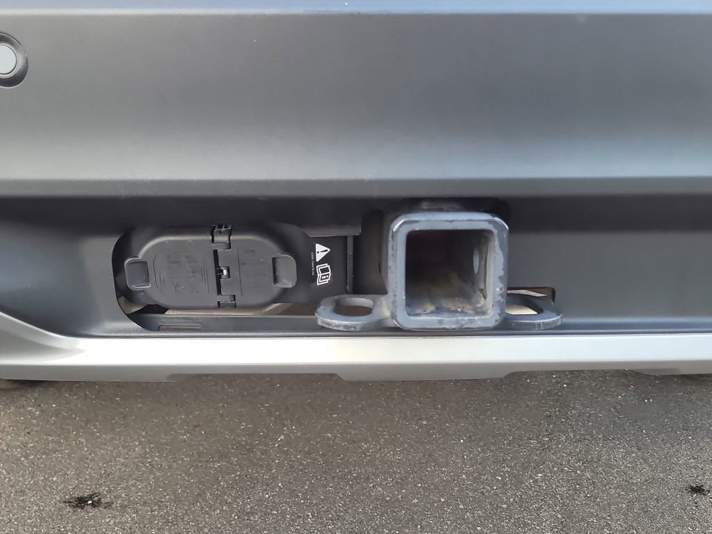 Certified 2023 Ford Explorer Limited w/ Limited Technology Package image 7