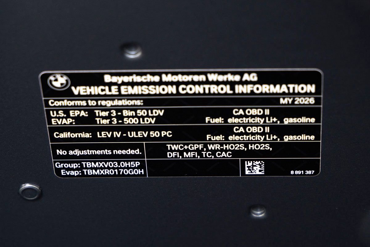 New 2026 BMW 550e xDrive AWD/4WD image 39