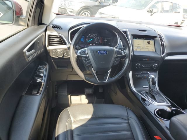 Used 2017 Ford Edge SEL w/ Equipment Group 201A FWD image 11
