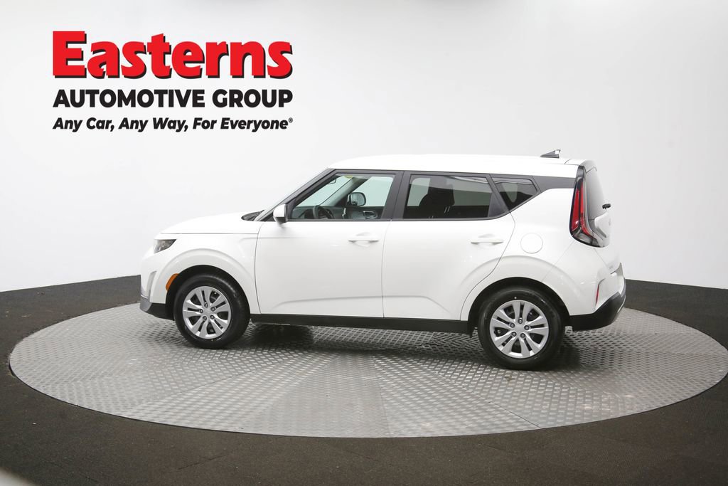 Used 2025 Kia Soul LX FWD image 61
