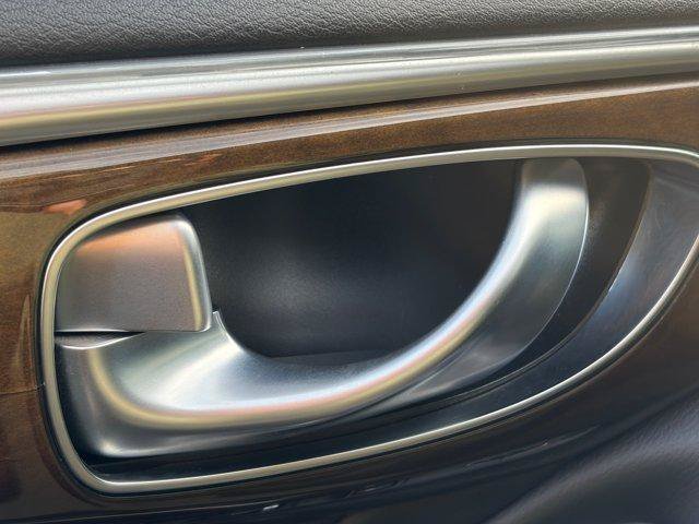 Used 2019 INFINITI Q50 Luxe w/ Essential Package (3.0T Luxe) RWD image 8