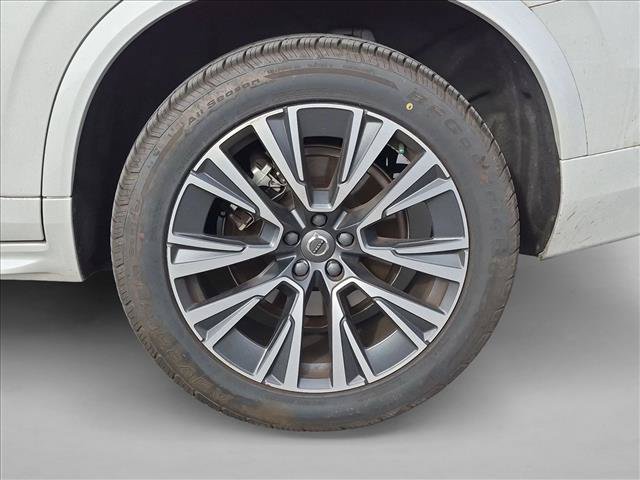 Used 2022 Volvo XC90 T5 Momentum w/ Advanced Package FWD image 18