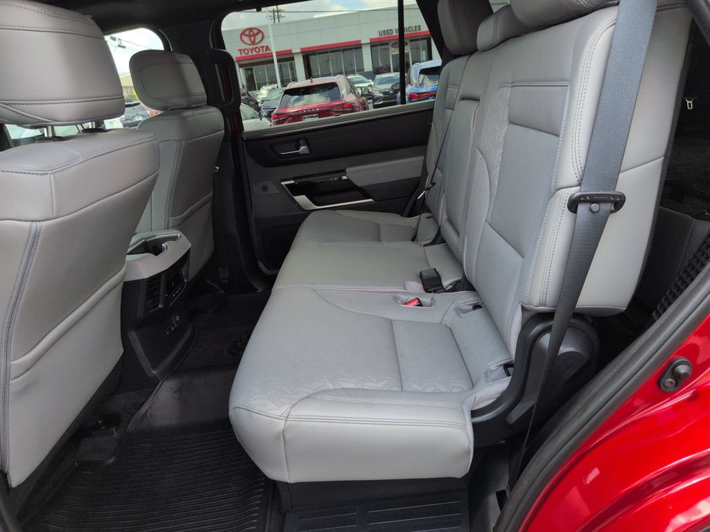 Certified 2025 Toyota Sequoia Limited w/ Tow Technology Package AWD/4WD image 25