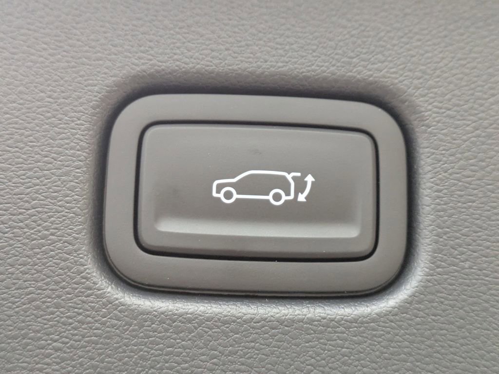 New 2026 Hyundai Kona Limited FWD image 13