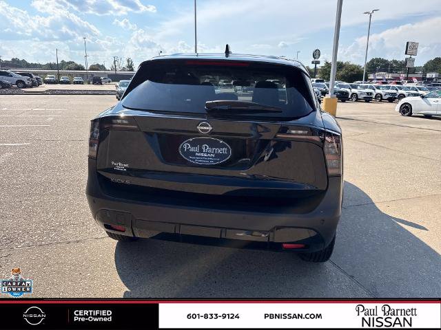 Certified 2025 Nissan Kicks SV w/ Charging Package FWD image 9