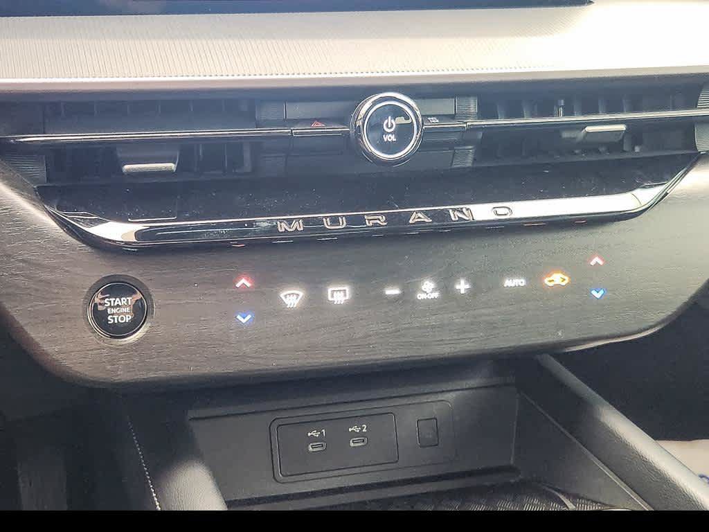 Used 2025 Nissan Murano SV AWD/4WD image 17
