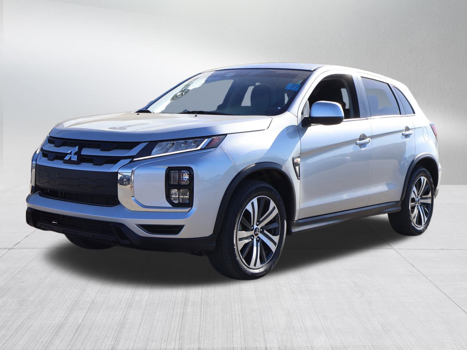 Used 2021 Mitsubishi Outlander Sport LE image 3