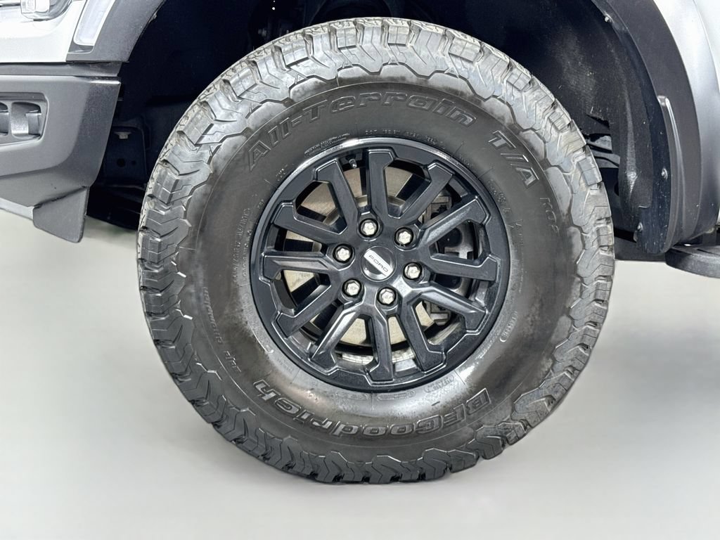 Used 2024 Ford F150 Raptor AWD/4WD image 9