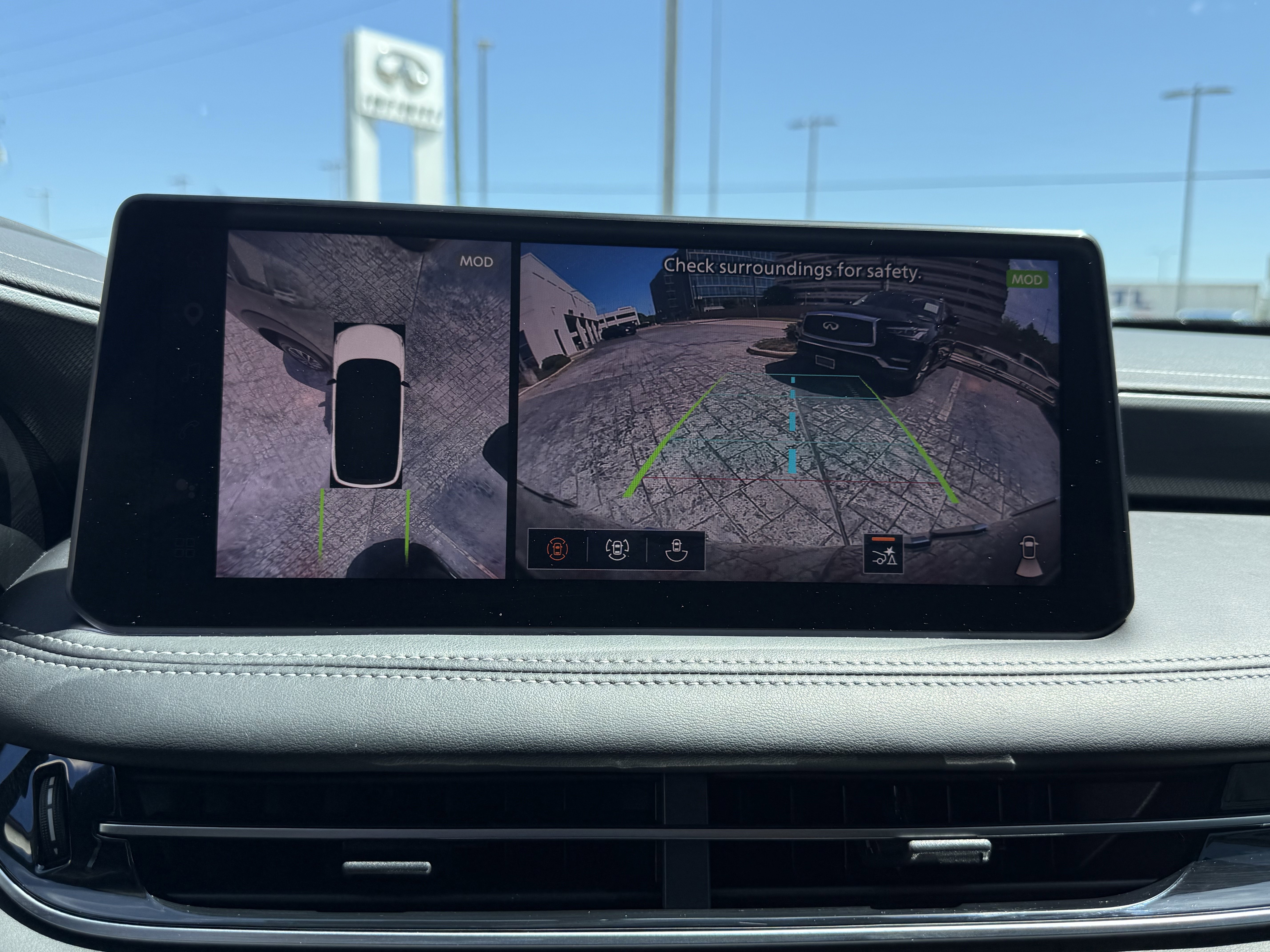 Certified 2026 INFINITI QX60 Luxe w/ Cargo Package image 23