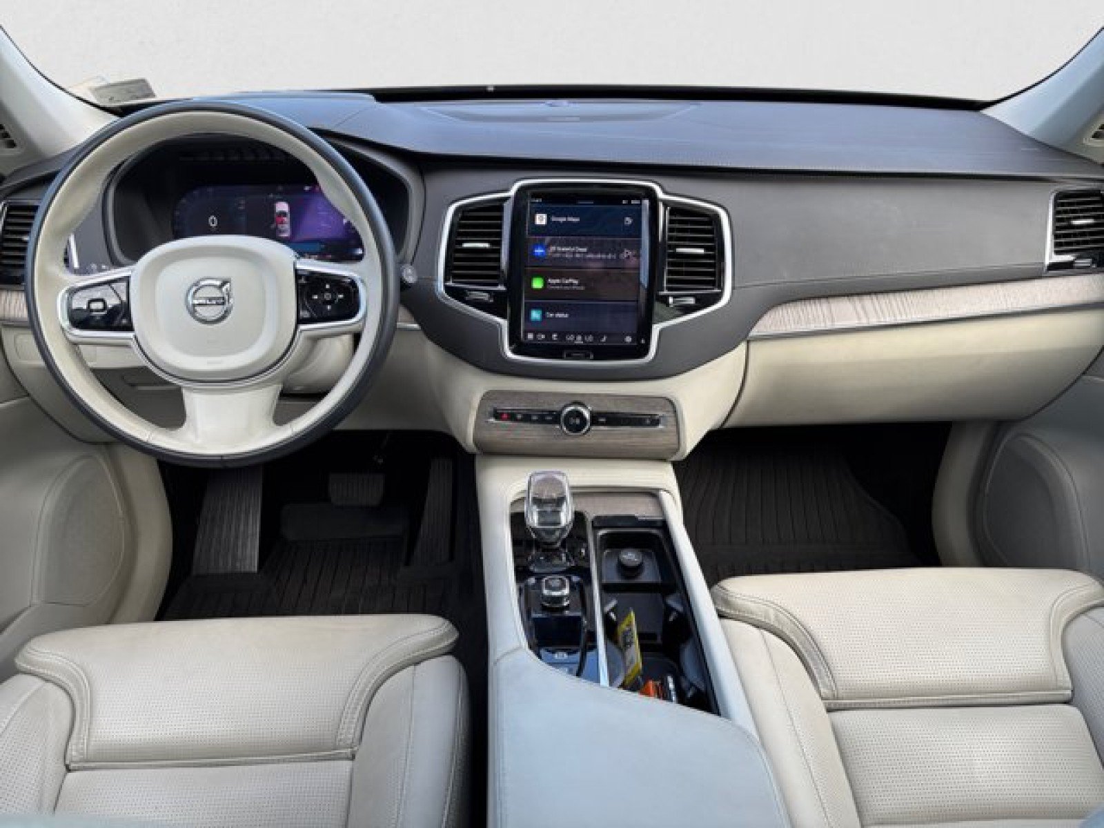 Used 2023 Volvo XC90 B6 Ultimate w/ Protection Package AWD/4WD image 13
