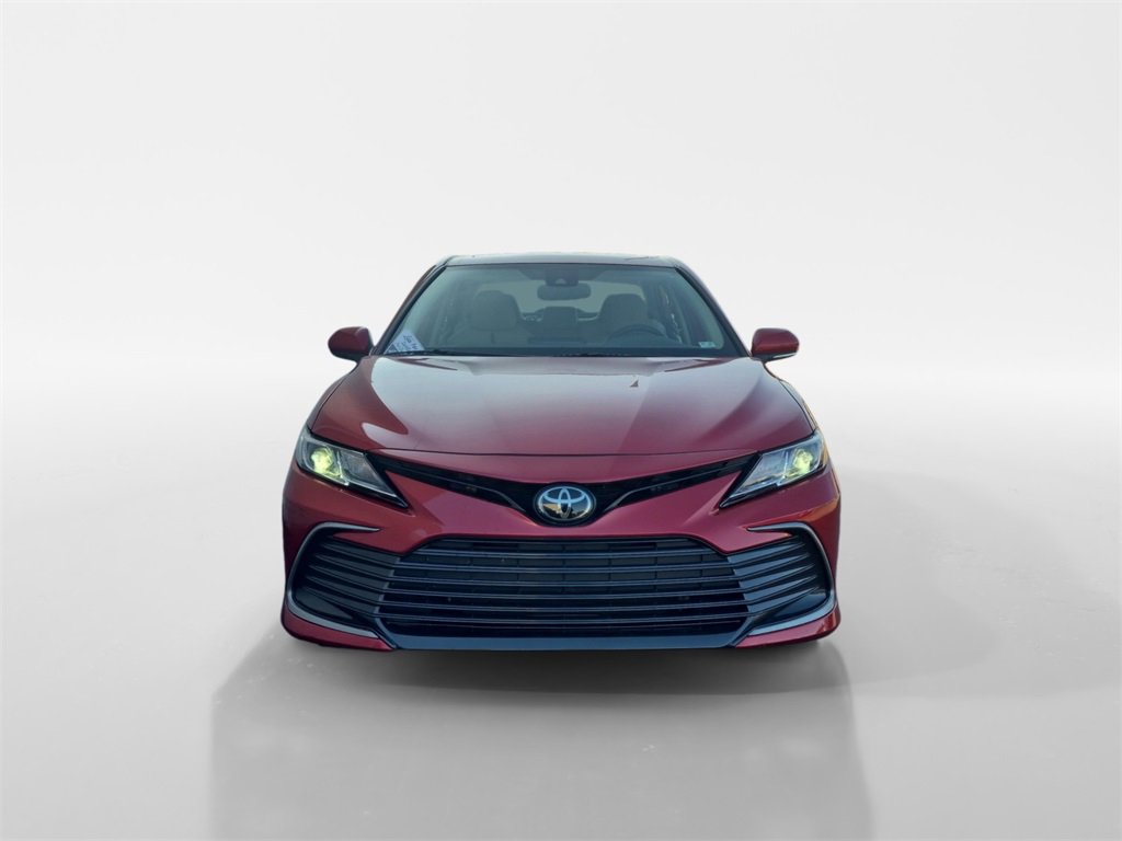 Used 2023 Toyota Camry LE image 8
