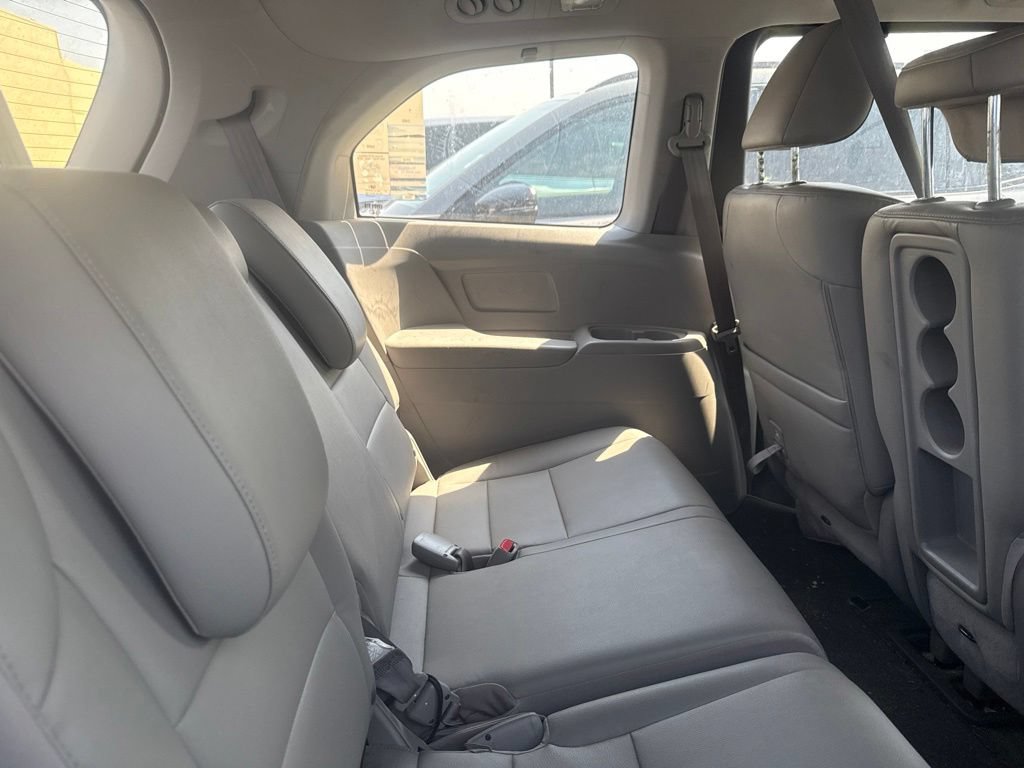 Used 2015 Honda Odyssey EX-L image 3