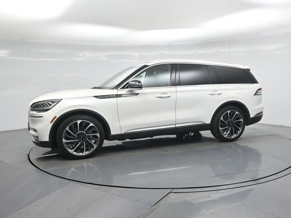 Used 2021 Lincoln Aviator Reserve w/ Equipment Group 201A image 31