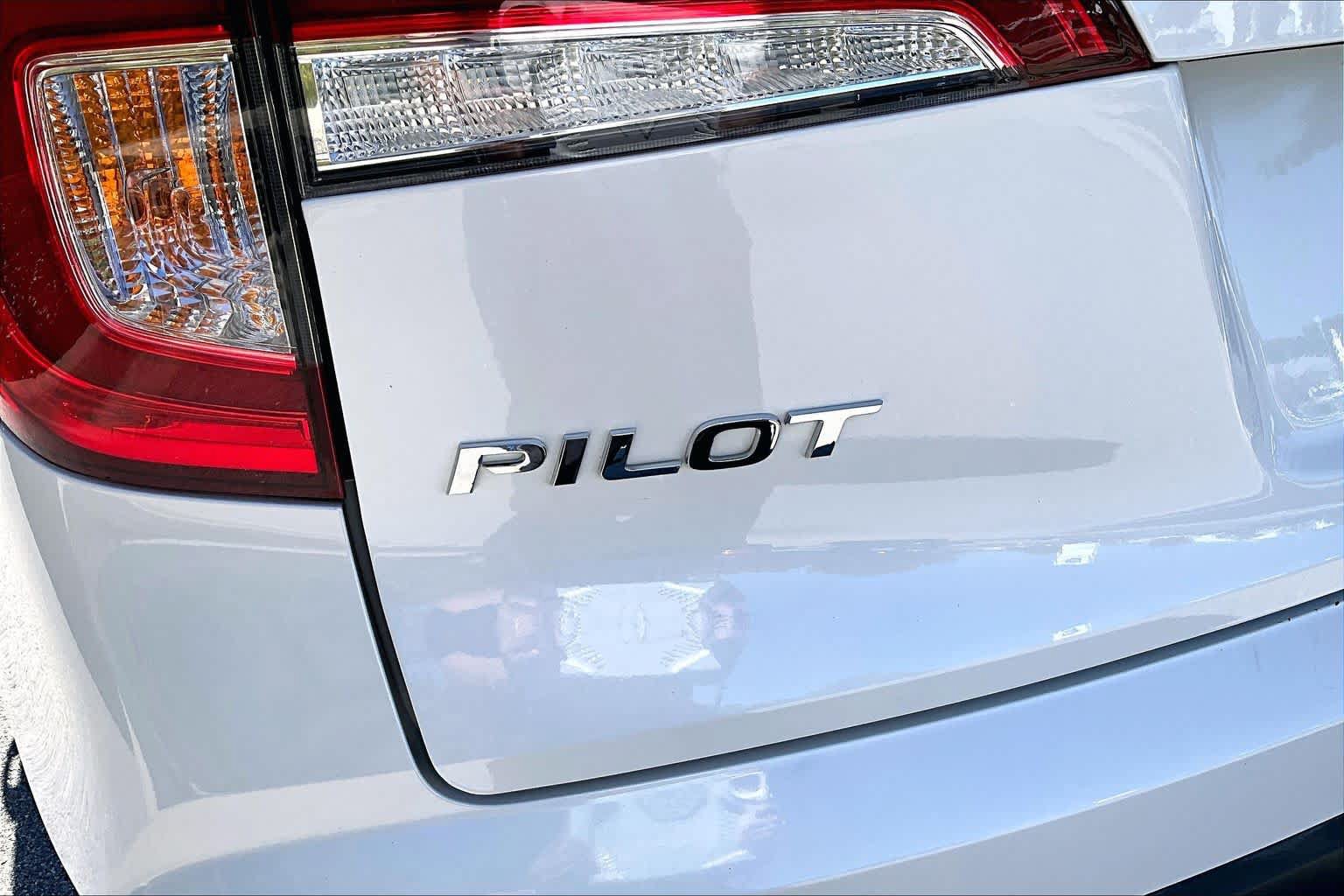 Used 2022 Honda Pilot Touring image 33