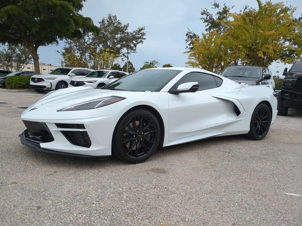 Used 2023 Chevrolet Corvette Stingray Preferred Cpe w/ Z51 Performance Package image 2