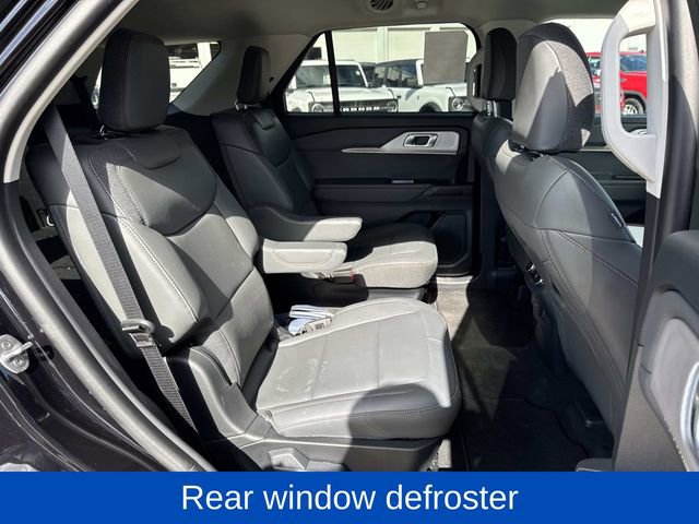 Used 2025 Ford Explorer Active w/ Active Comfort Package image 9