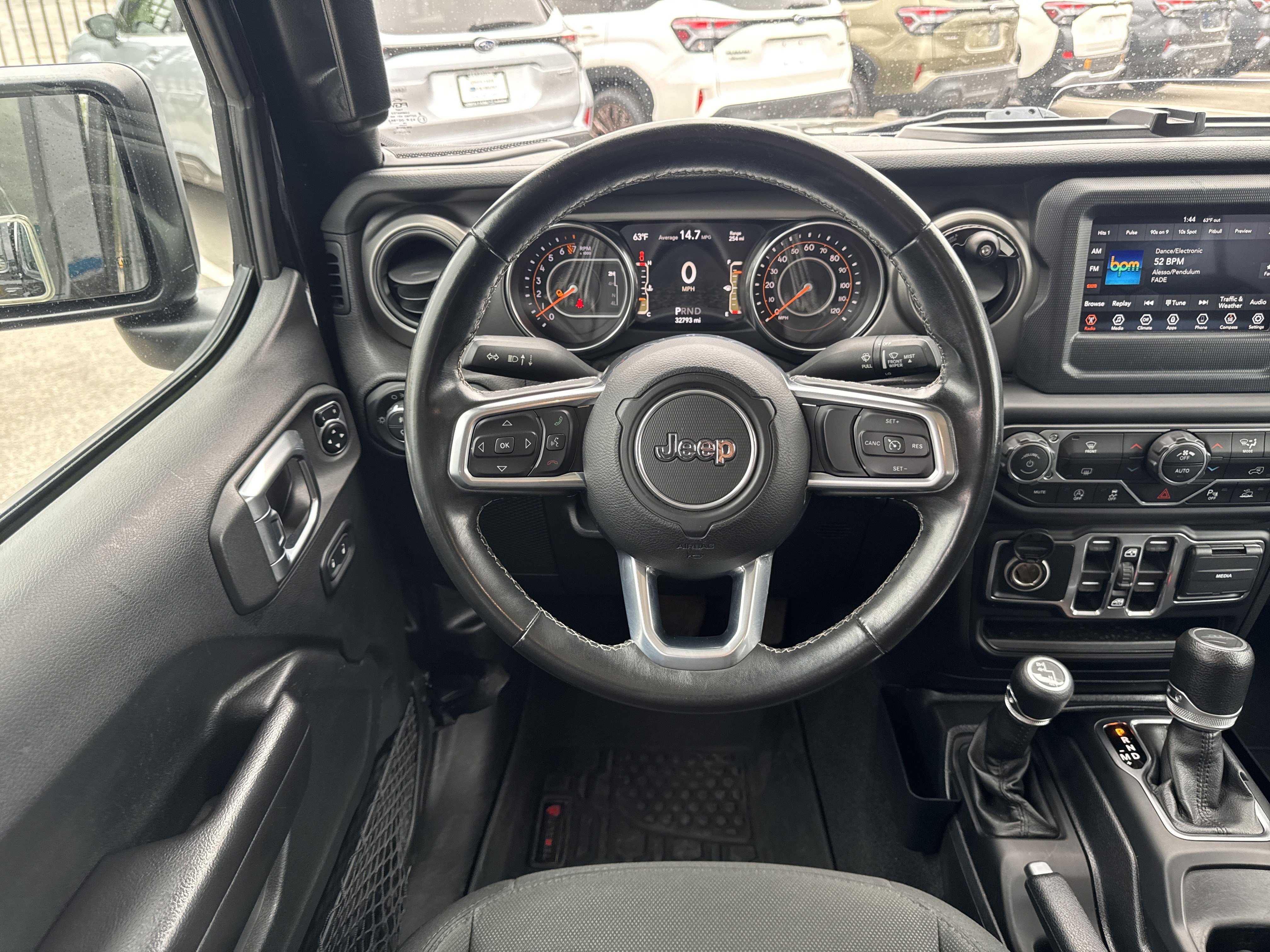 Used 2020 Jeep Gladiator Sport w/ Quick Order Package 24S image 11