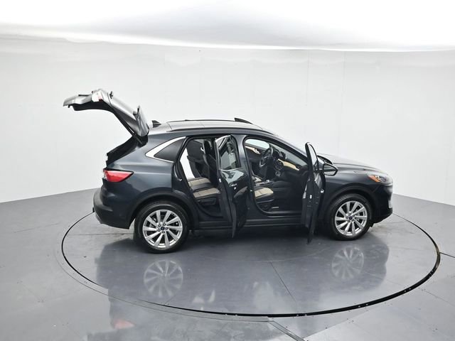 Certified 2022 Ford Escape Titanium w/ Titanium Elite Package image 49
