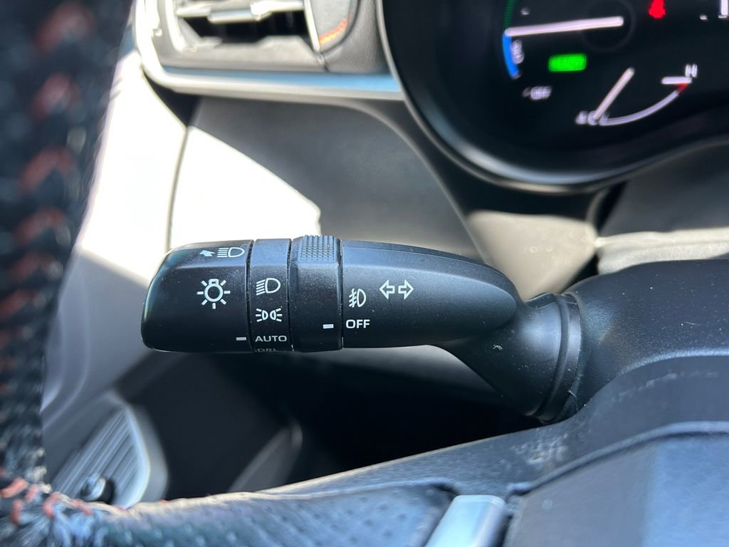 Used 2022 Toyota Sienna XSE w/ XSE Plus Package FWD image 23