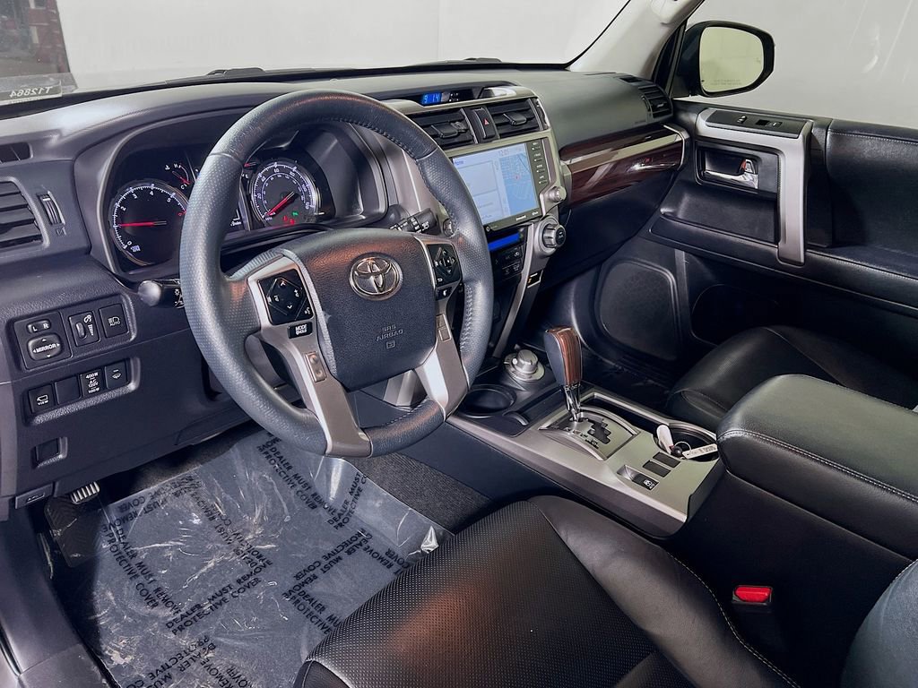 Certified 2022 Toyota 4Runner Limited AWD/4WD image 10
