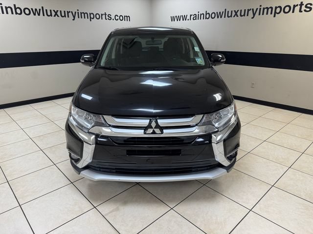 Used 2016 Mitsubishi Outlander SE FWD image 2