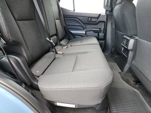 Certified 2025 Toyota 4Runner SR5 image 28