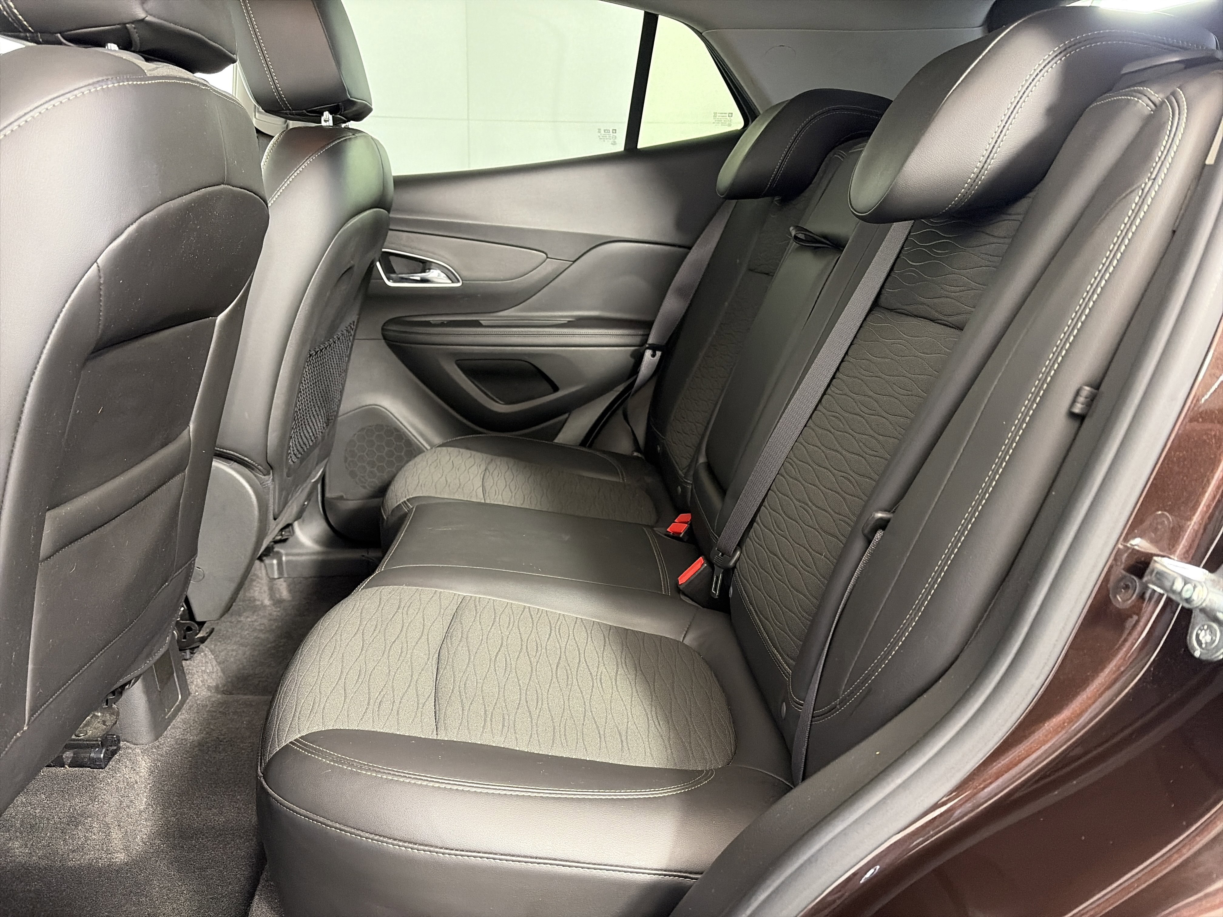 Used 2016 Buick Encore AWD image 7