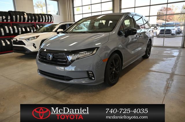 Used 2024 Honda Odyssey Sport image 1